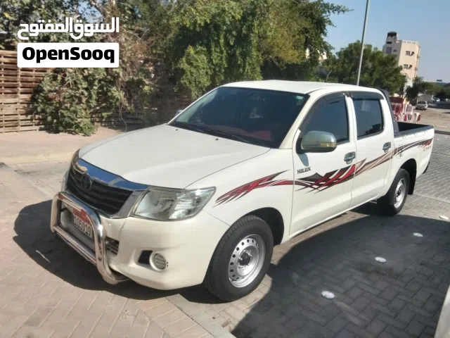 2014 Toyota Hilux Standard