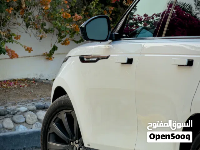 2019 لاند روفر رينج روفر Velar