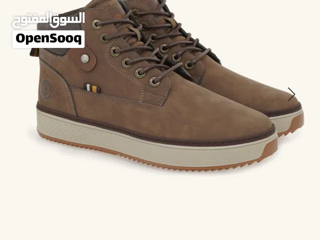 بوط رجالي ماركة نوتيكا