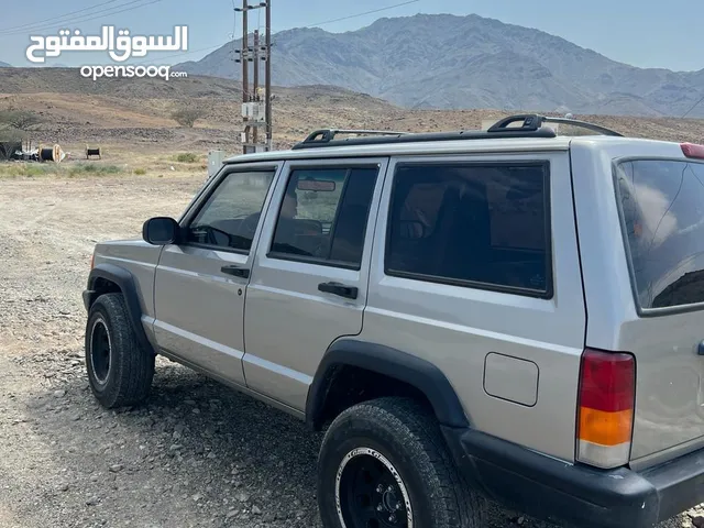 Used Jeep Cherokee in Al Batinah