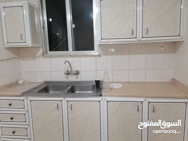 125 m2 4 Bedrooms Apartments for Rent in Irbid Al Hay Al Sharqy