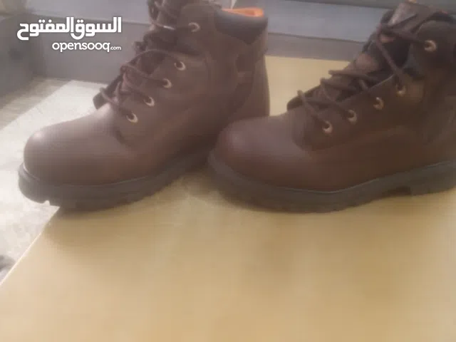 43 Sport Shoes in Tripoli