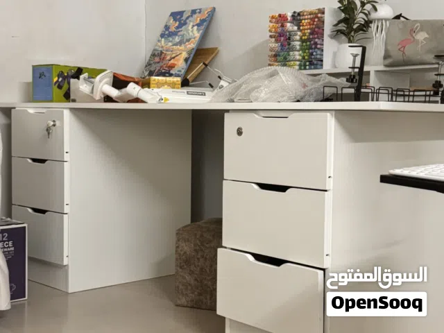 طاوله / مكتب دراسي