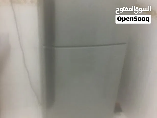 Smasung Fridge - good quality - only 5 years old
