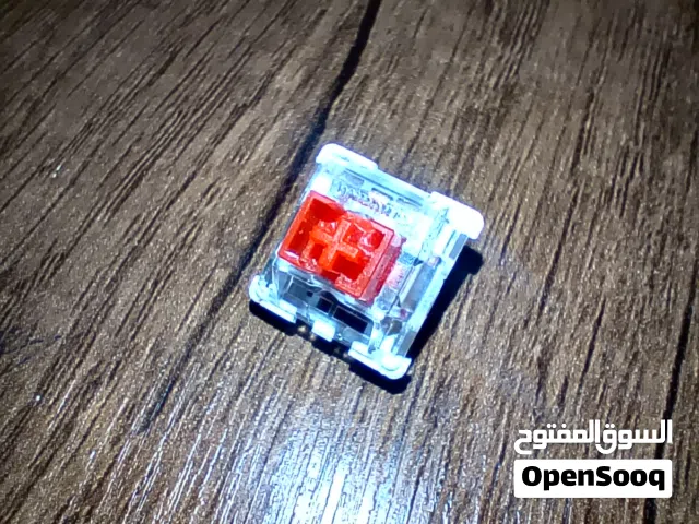 سويتشات كيبورد حمراء