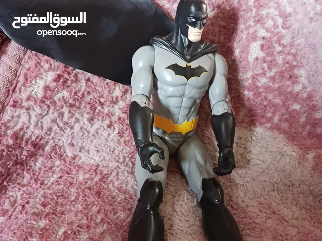 للبيع مجسم باتمان مستعمل من أمازون