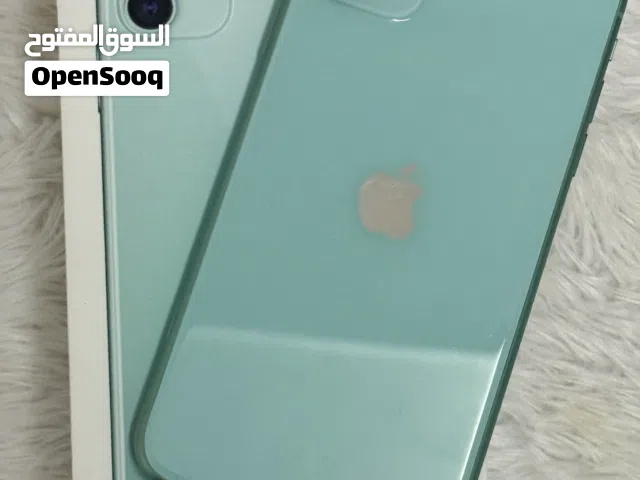 Apple iPhone 11 128 GB in Dhofar