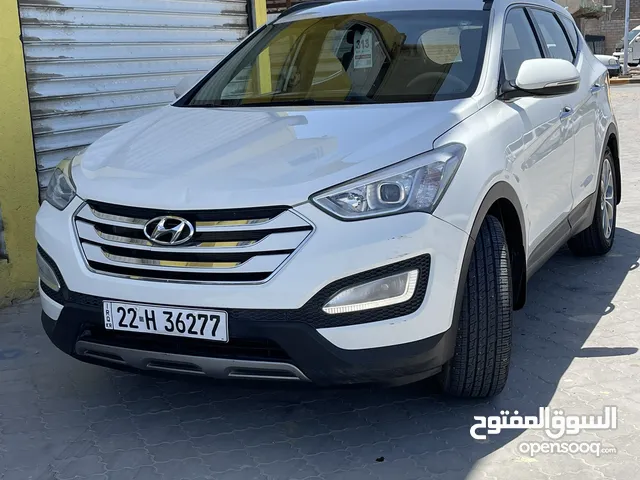 Used Hyundai Santa Fe in Basra