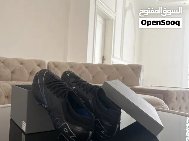 Blue black silver used once