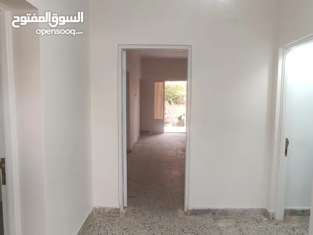 180 m2 3 Bedrooms Apartments for Rent in Tripoli Janzour