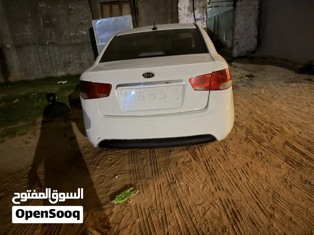 2012 كيا سيراتو GT