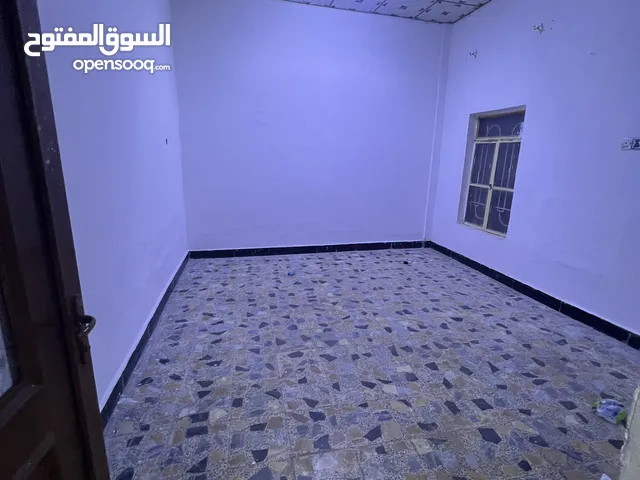 110 m2 2 Bedrooms Apartments for Rent in Basra Juninah