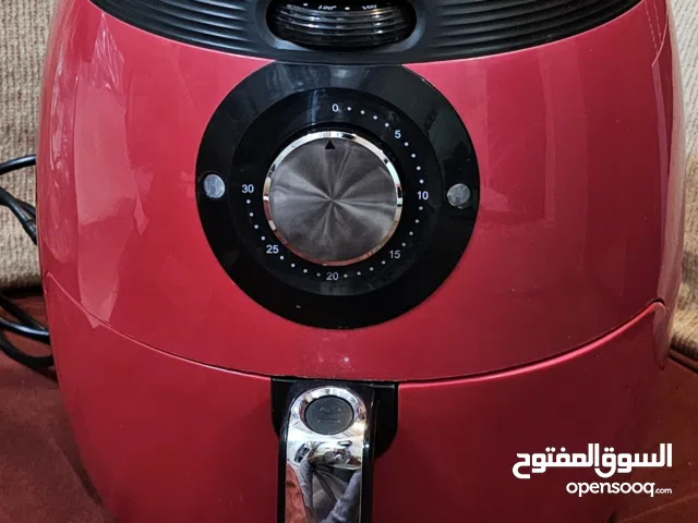 للبيع مقلاة هوائية من يوتن HF-155-c. منتج Uten-HF-155-c-  بسعر 18000الف 1800وات