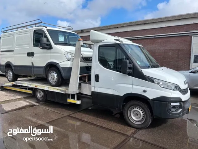 Auto Transporter Iveco 2017 in Misrata
