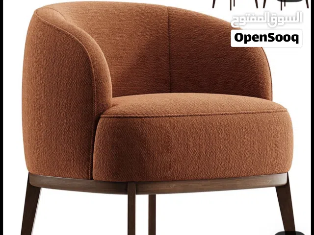 الحالة: ممتازة جدًا ونظيفة اللون: (اكتب اللون) عدد المقاعد: (اكتب العدد) لا يوجد أي عيوب