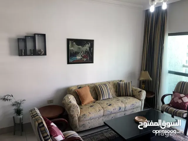 شقة مفروشة للإيجار 90م2 ( Property 15973 )