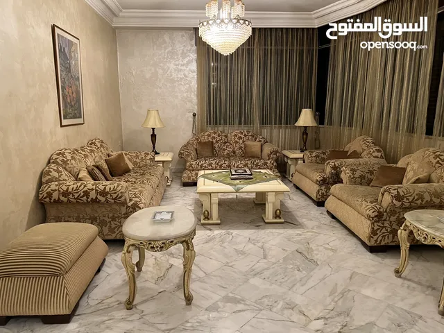 242m2 4 Bedrooms Apartments for Sale in Amman Al Rabiah