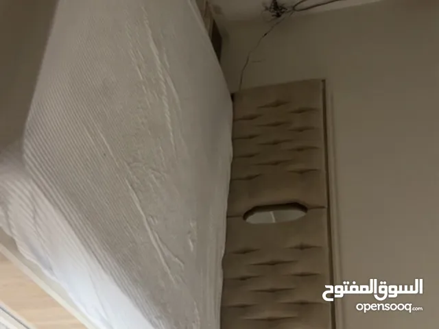 طقم غرفة نوم للبيع المستعجل