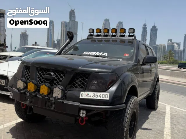 Used Nissan Pathfinder in Ajman
