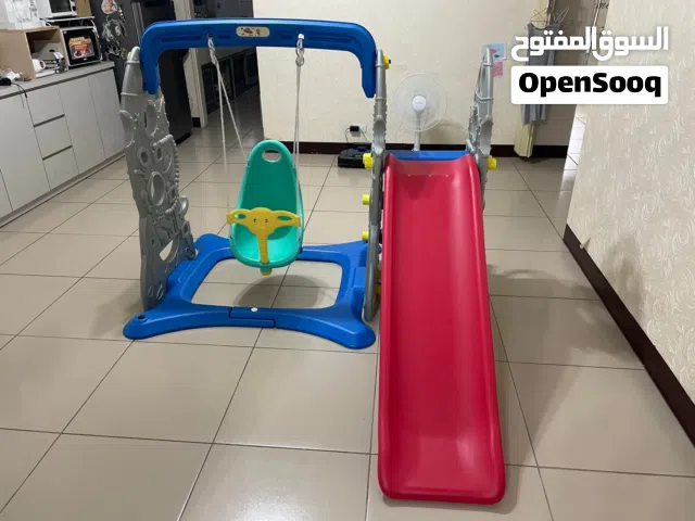زحاليق ومراجيح وحباسات أطفال