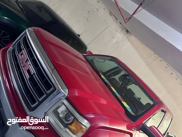 Used GMC Sierra in Doha