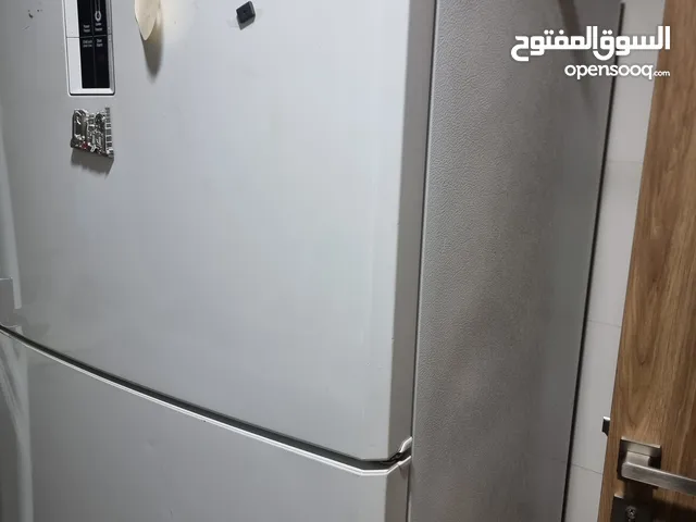 Big size Fridge 720 litres - excellent condition RO. 80