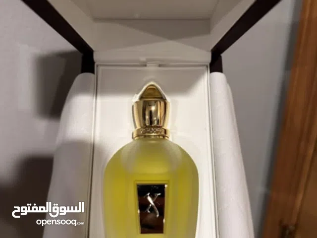 All kinds of original branded perfumes are available for sale at reasonable prices.