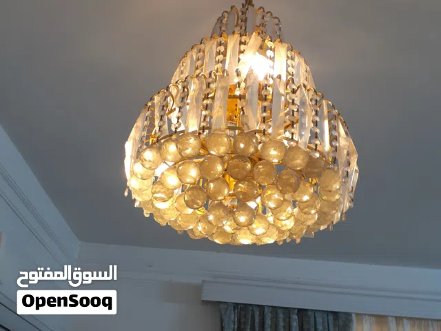 ثريات مستعملة