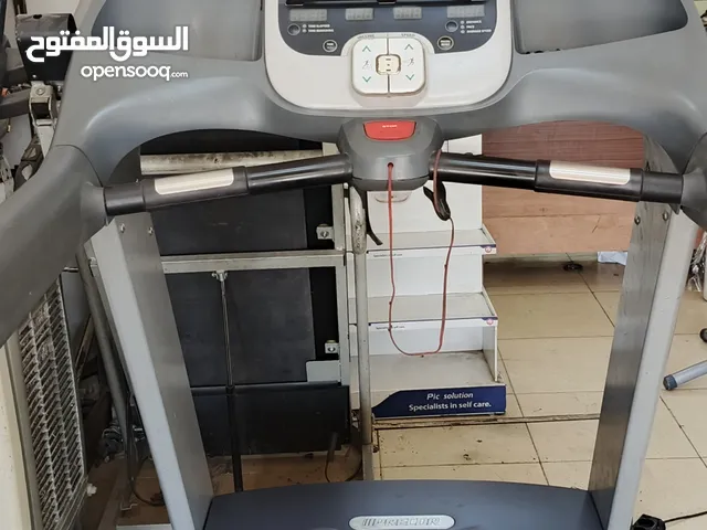 جهاز ركض كهربائي