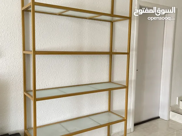 ستاند ارفف كبير مستخدم واحد فقط للبيع