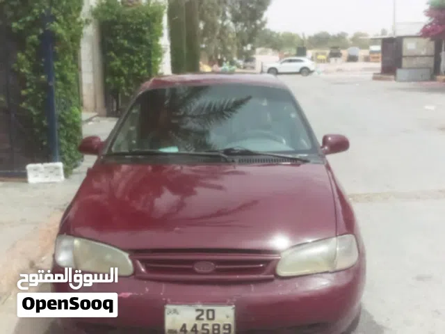 1996 كيا افيلا