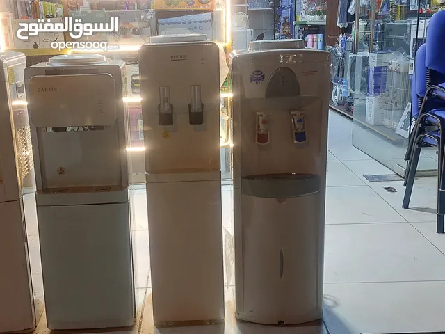 كولر ماء بحال الجديد