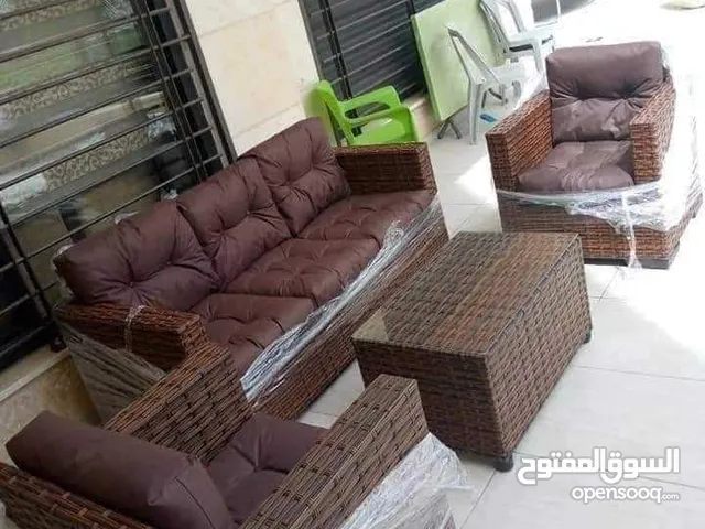أطقم راتان فاخرة حديقة أناقة راحة متانة جميع ألوانه وأحجامه حسب الطلب مكفول ضد الماء والعوامل الجوية