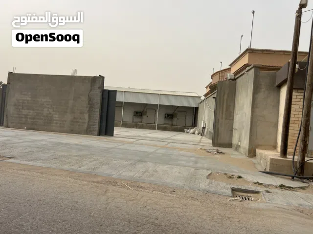 خمسة ثلاجات للأجار المكان سيمافرو السبعة