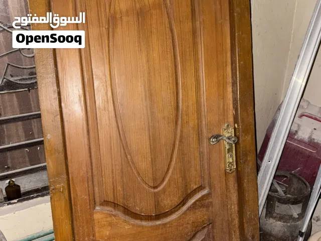 ابواب صاج عدد 2 يحتاجلهن تنظيف من التراب