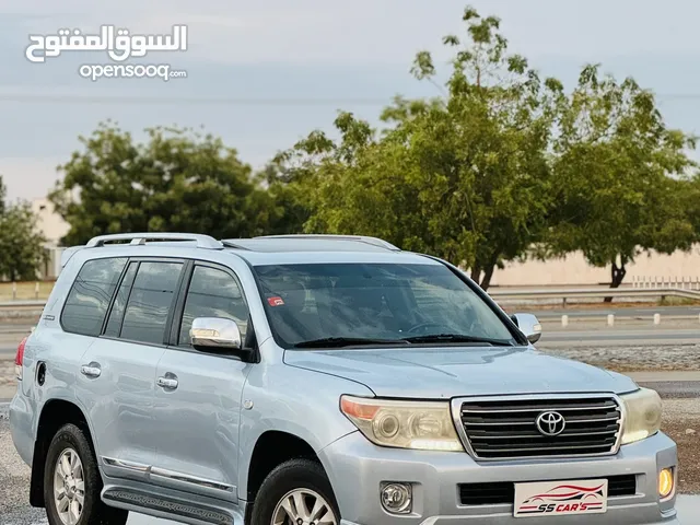 Toyota Land Cruiser 2011 in Al Batinah