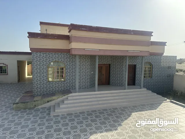 600 m2 3 Bedrooms Townhouse for Rent in Al Batinah Saham