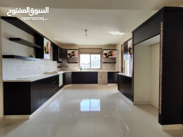 180 m2 3 Bedrooms Apartments for Rent in Ramallah and Al-Bireh Al Masyoon