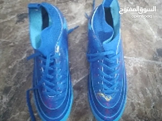 Other Sport Shoes in Zarqa