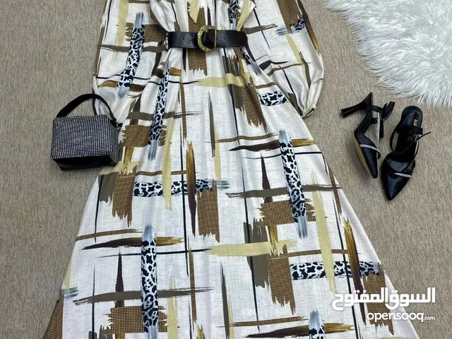 فستان كلوش بسعر 30 الف فقط