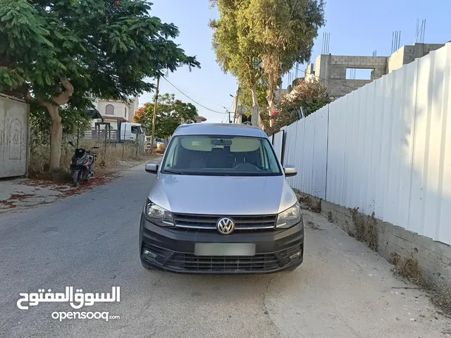 كادي 2017 مبطنه الماني 6+1 فحص شركه بسعر حرق 73000 ألف نقدا بدل وارد منبدل ماتور 2000