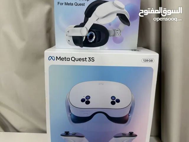 Meta quest 3s used for 1 week with head strap an batman game