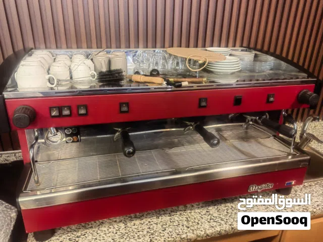 ماكينة باريسكا مستخدمه شهرين وكاله 1300