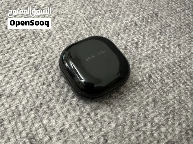 سماعات Galaxy Buds Live بحالة الوكالة