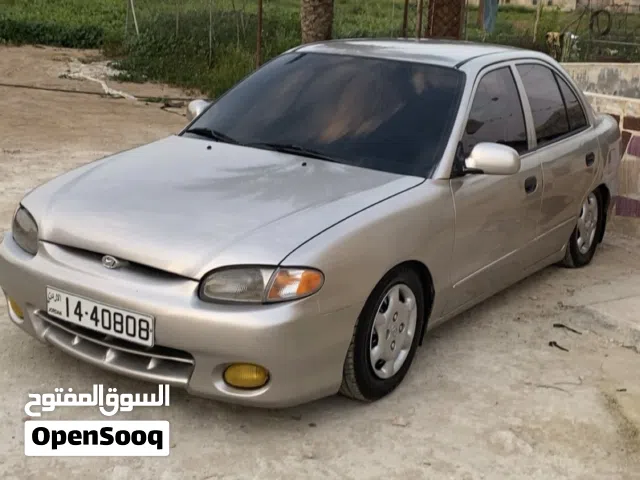 1997, هيونداي, اكسنت, Standard