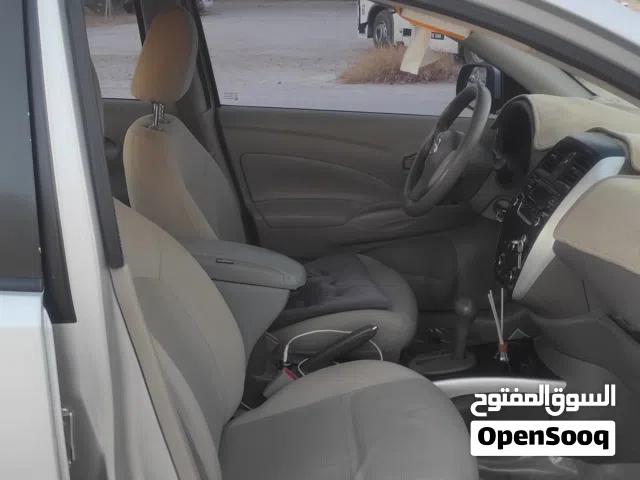 2016 نيسان صني SV