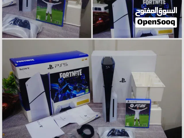 Excellent condition PS5 Slim CD Edition with free CD and full set