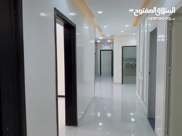 180 m2 4 Bedrooms Apartments for Sale in Sana'a Asbahi