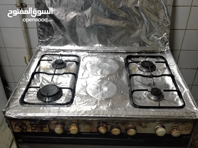 فرصة للبيع بوتاجاز بحالة ممتازة بسعر مغرى 6 شعلات كبير ماركة تكنوجاز والسعر 8500 ج للجادين
