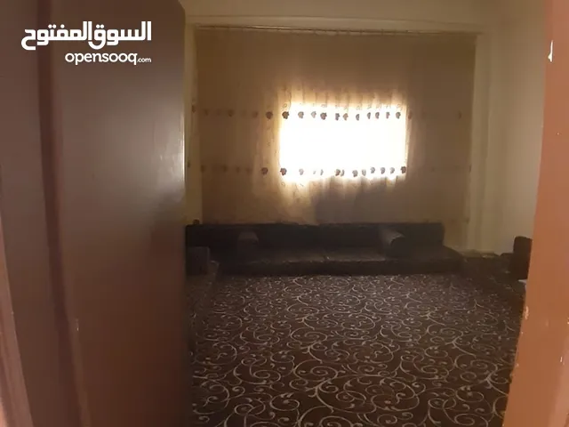 150 m2 2 Bedrooms Townhouse for Sale in Zarqa Al-Misfat st.